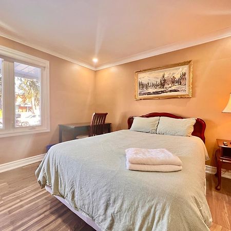 Upgraded Rooms With Bath 7-Min To Subway Near Downsview Rogers Stadium Toronto Dış mekan fotoğraf